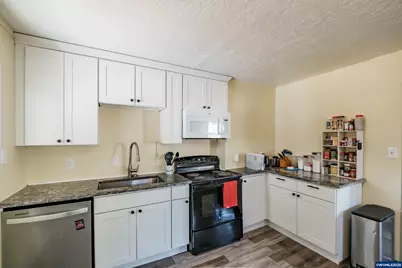 820 Rosemont Av NW, Salem, OR 97304 - Photo 12