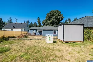 820 Rosemont Ave NW, Salem, OR 97304 - Photo 26