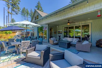 23757 Santiam Wy SE, Lyons, OR 97358 - Photo 26