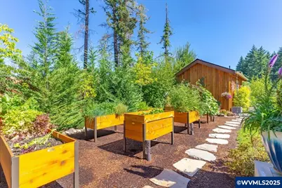 23757 Santiam Wy SE, Lyons, OR 97358 - Photo 44