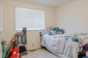 304 Boone Rd SE, Salem, OR 97306 - Photo 10