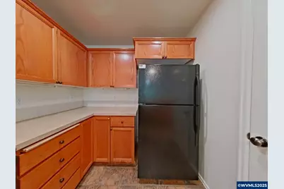 824 SE Bayshore Cir, Corvallis, OR 97333 - Photo 18