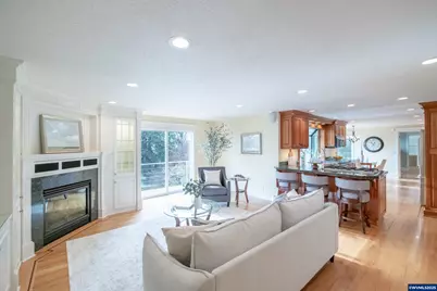 341 Maple Hill Dr NW, Salem, OR 97304 - Photo 14