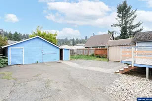 601 S Water St, Silverton, OR 97381 - Photo 38