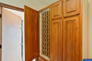 601 S Water St, Silverton, OR 97381 - Photo 20