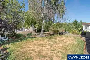 450 SE Lacreole Dr, Dallas, OR 97338 - Photo 24