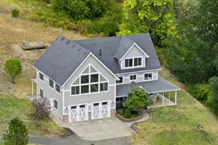 33678 Mary&apos S River Estates Rd, Philomath, OR 97370 - Photo 2