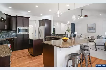 3423 NW Glenridge Dr, Corvallis, OR 97330 - Photo 12