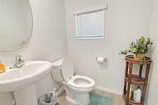 4748 Astronaut Ave NE, Salem, OR 97305 - Photo 4