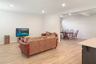 4748 Astronaut Ave NE, Salem, OR 97305 - Photo 2