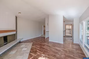 3530 NW Mariposa Dr, Albany, OR 97321 - Photo 8