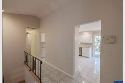 3530 NW Mariposa Dr, Albany, OR 97321 - Photo 14