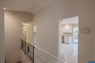 3530 NW Mariposa Dr, Albany, OR 97321 - Photo 14