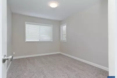 2630 Mountain View Dr S, Salem, OR 97302 - Photo 20