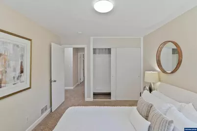 2630 Mountain View Dr S, Salem, OR 97302 - Photo 24