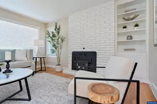 2630 Mountain View Dr S, Salem, OR 97302 - Photo 10