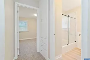 2630 Mountain View Dr S, Salem, OR 97302 - Photo 22