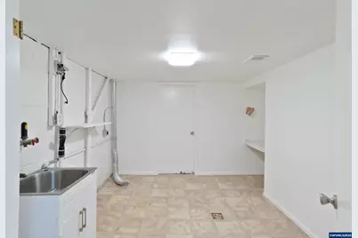 2630 Mountain View Dr S, Salem, OR 97302 - Photo 36