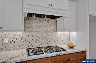 2123 NE Spitz Rd, Canby, OR 97013 - Photo 10