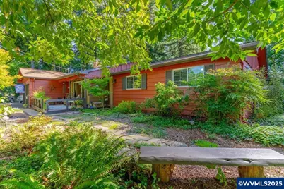 955 Albert Dr SE, Salem, OR 97302 - Photo 1