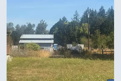 40115 Mountain Home Dr, Sweet Home, OR 97386 - Photo 2