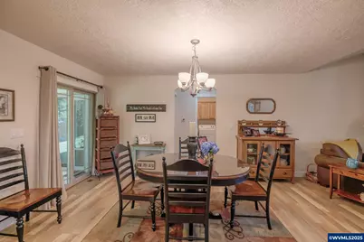 4913 Mimosa Cir, Sweet Home, OR 97386 - Photo 10