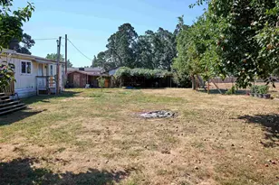 1632 Brown St, Woodburn, OR 97071 - Photo 8