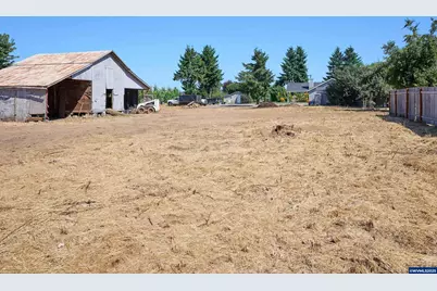 1632 Brown St, Woodburn, OR 97071 - Photo 12