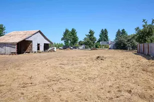 1632 Brown St, Woodburn, OR 97071 - Photo 12