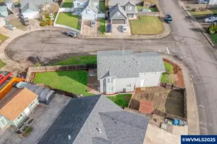 372 Pamela Ct, Jefferson, OR 97352 - Photo 36