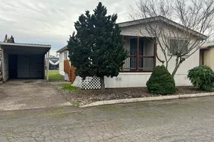 1005 Ferry St, Dayton, OR 97114 - Photo 2