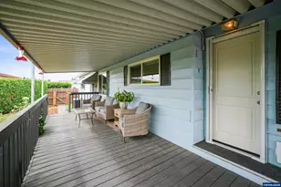 5422 Portland Rd NE, Salem, OR 97305 - Photo 4