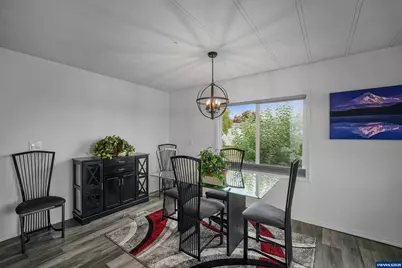 5422 Portland #55 Rd NE, Salem, OR 97305 - Photo 10