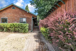 328 S 1st St, Mill City, OR 97360 - Photo 20