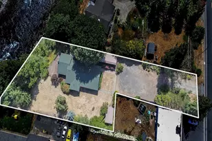 328 S 1st St, Mill City, OR 97360 - Photo 4