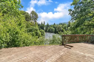 328 S 1st St, Mill City, OR 97360 - Photo 18