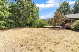 328 S 1st St, Mill City, OR 97360 - Photo 22