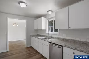 4830 Coloma Dr SE, Salem, OR 97302 - Photo 14