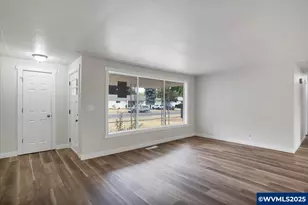 4830 Coloma Dr SE, Salem, OR 97302 - Photo 6