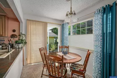 1624 Sunrise Cir NW, Salem, OR 97304 - Photo 14