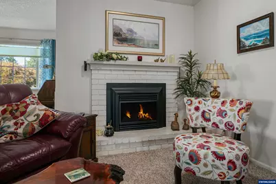 1624 Sunrise Cir NW, Salem, OR 97304 - Photo 10