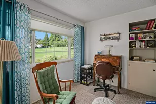 1624 Sunrise Cir NW, Salem, OR 97304 - Photo 16