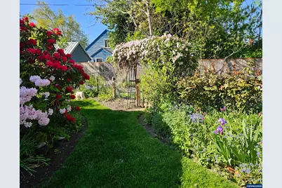 578 23rd St NE, Salem, OR 97301 - Photo 42