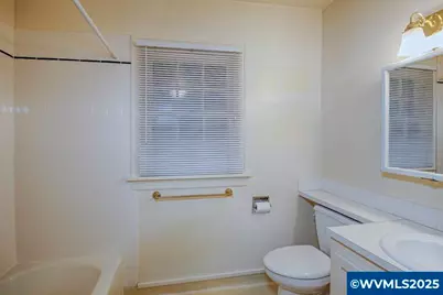 578 23rd St NE, Salem, OR 97301 - Photo 20