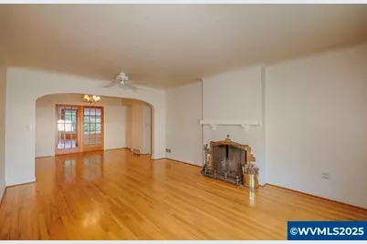 578 23rd St NE, Salem, OR 97301 - Photo 6