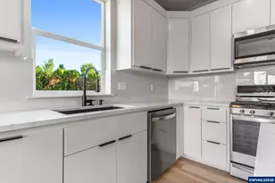 4825 Elvira (&amp 4827) Pl N, Keizer, OR 97303 - Photo 10