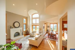 6440 NW Sisters Pl, Corvallis, OR 97330 - Photo 8