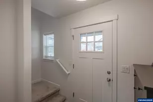 1819 SE Blueberry St, Dallas, OR 97338 - Photo 4