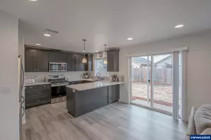 1819 SE Blueberry St, Dallas, OR 97338 - Photo 14