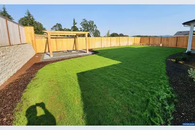 Lot D NW Crater Lake Dr, Dallas, OR 97338 - Photo 8